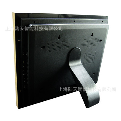 工廠定制17寸廣告機(jī)與數(shù)碼相框 一站式解決方案解析